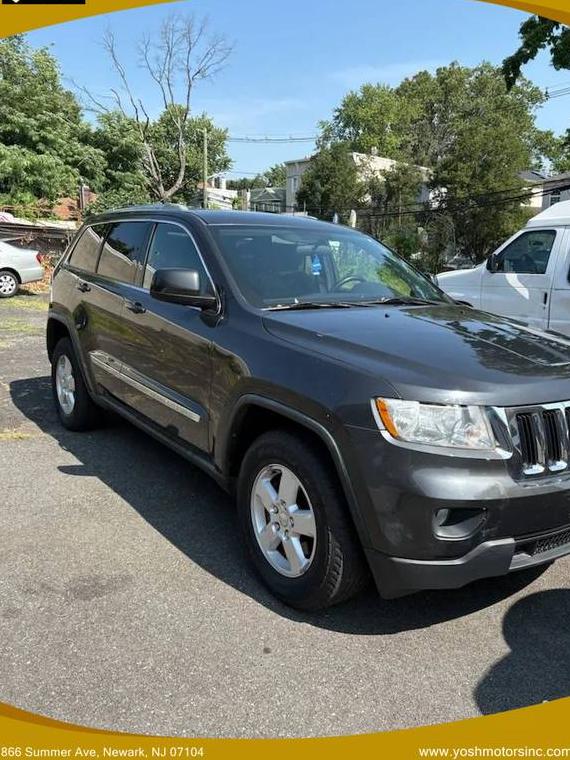JEEP GRAND CHEROKEE 2011 1J4RR4GG1BC582175 image